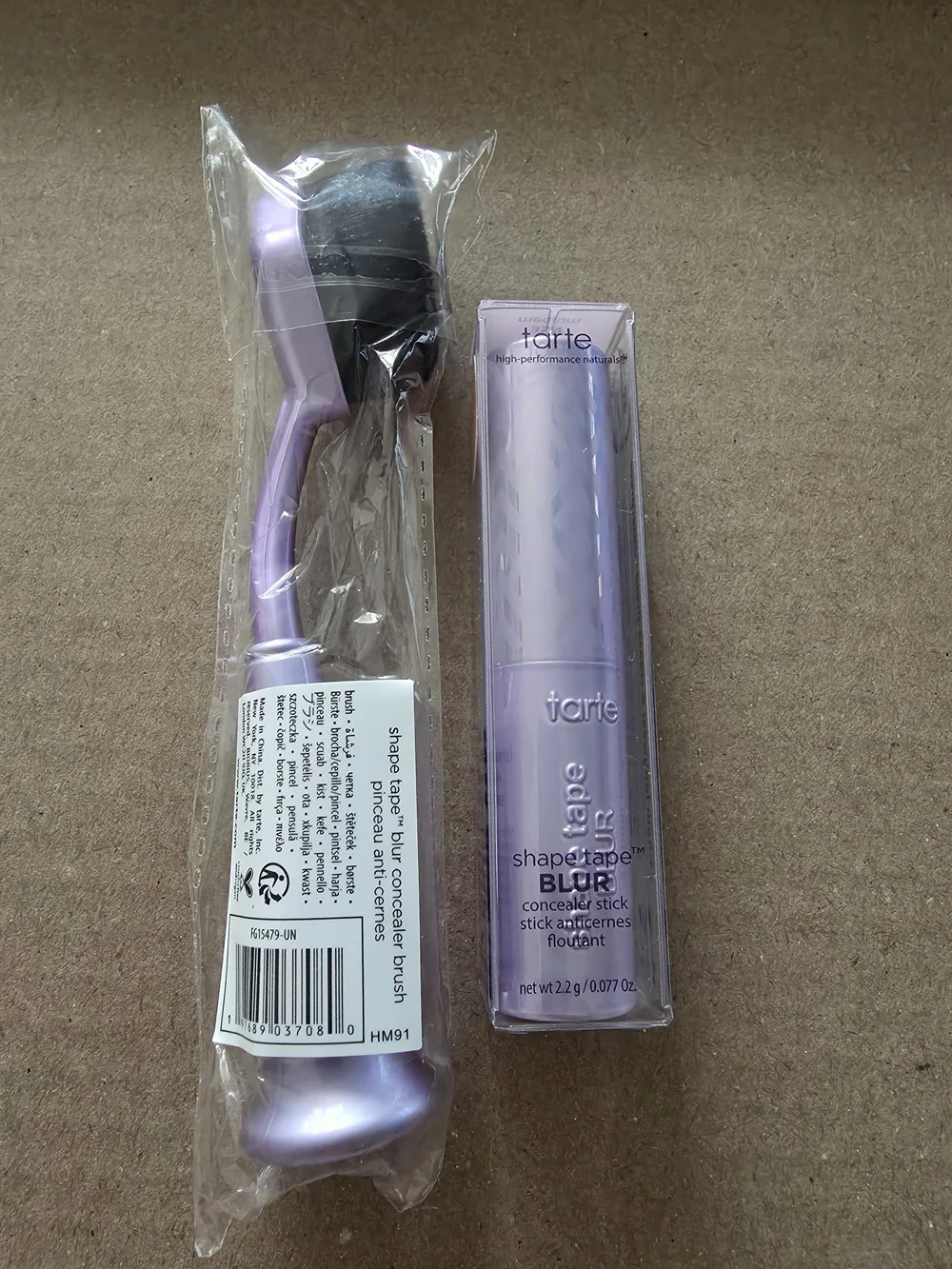 2 For 1. TARTE shape Blue Concealer And Brush